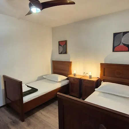Vicia Faba Apartment *
